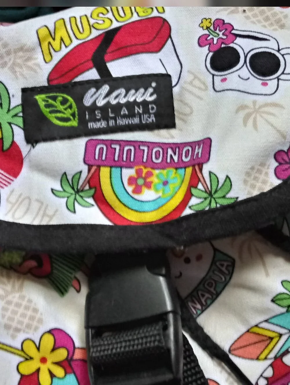 Nani Island Made In Hawaii White Tropical Print Backpack